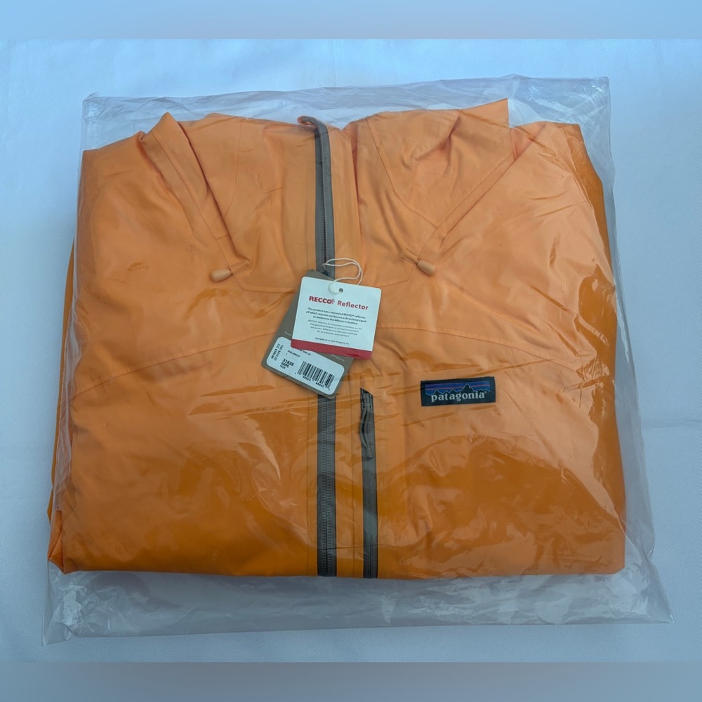 $350 Patagonia Powder Town Jacket Women's Size L VIVID APRICOT Ski Snowboard - Picture 15 of 15